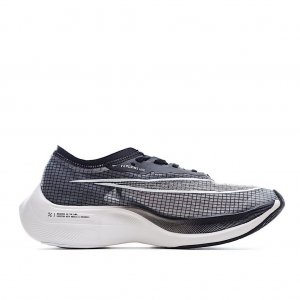 Tênis Nike ZoomX Vaporfly NEXT% - Preto e Branco - Masculino