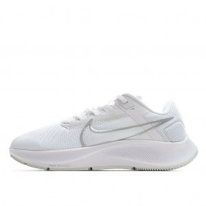 Tênis Nike Air Zoom Pegasus 38 - Branco e Prata - Masculino 