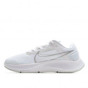 Tênis Nike Air Zoom Pegasus 38 - Branco e Prata - Feminino 
