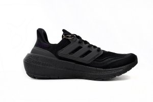 Tênis Adidas UltraBoost 23 LIGHT - Masculino - Preto All Black