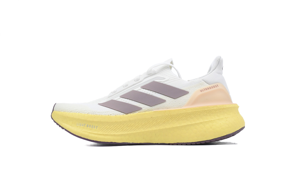 Tênis Adidas Ultraboost 5x - Branco e Amarelo Claro - Feminino 
