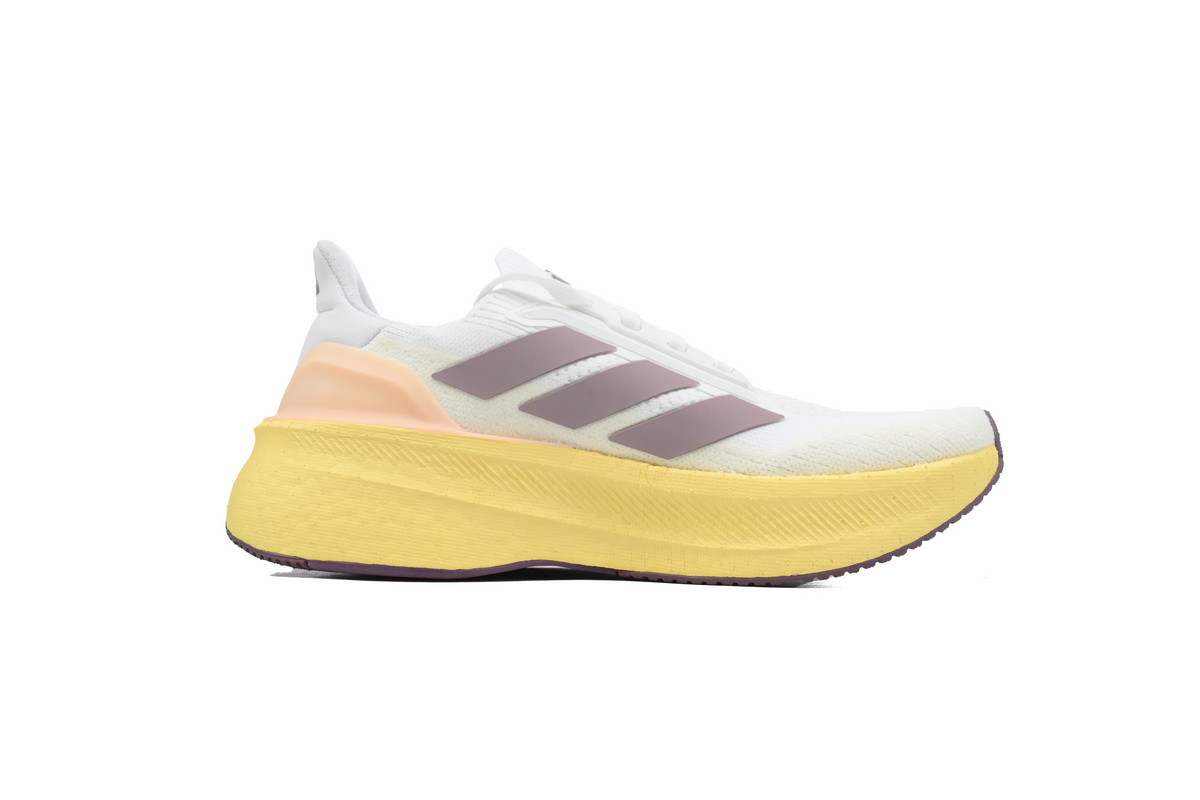 Tênis Adidas Ultraboost 5x - Branco e Amarelo Claro - Feminino